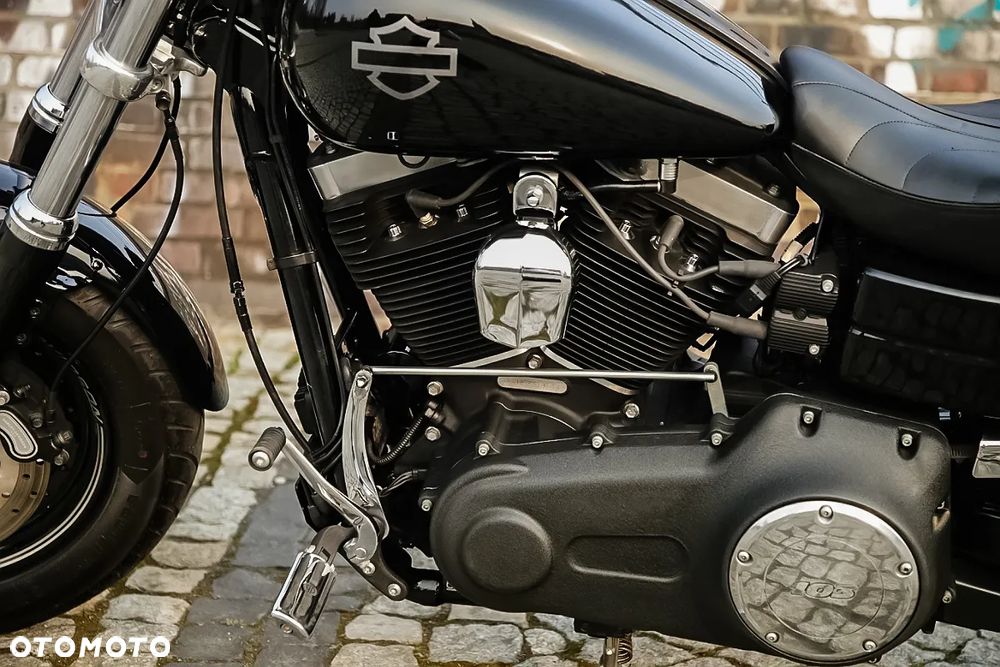 Harley-Davidson Dyna Fat Bob - 5