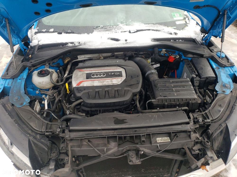 Audi TT S Coupé - 9