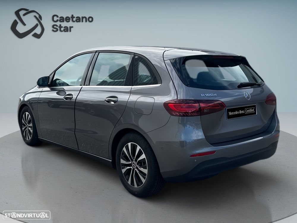 Mercedes-Benz B 180 d - 8