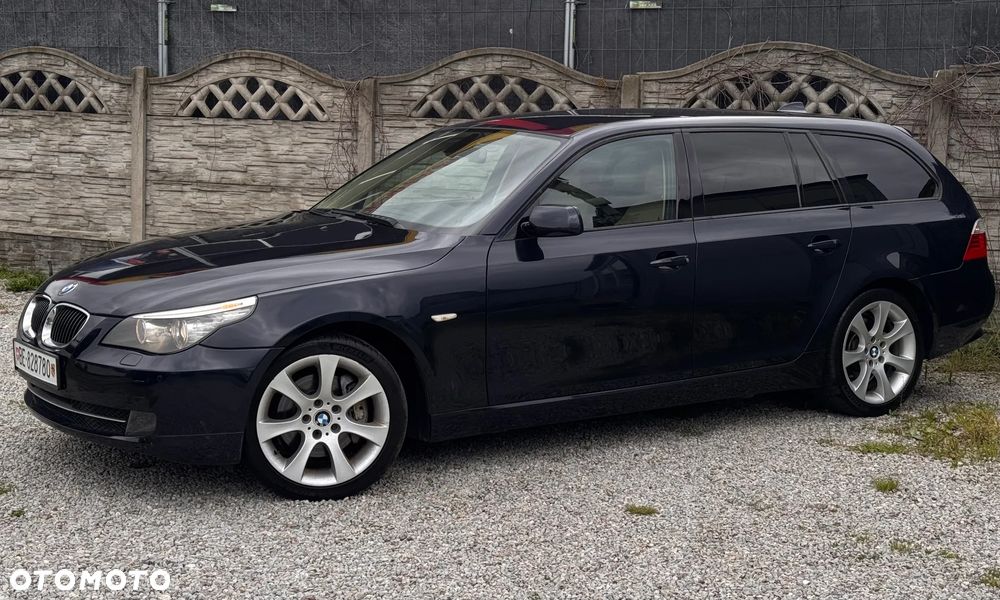 BMW Seria 5 525xi - 9