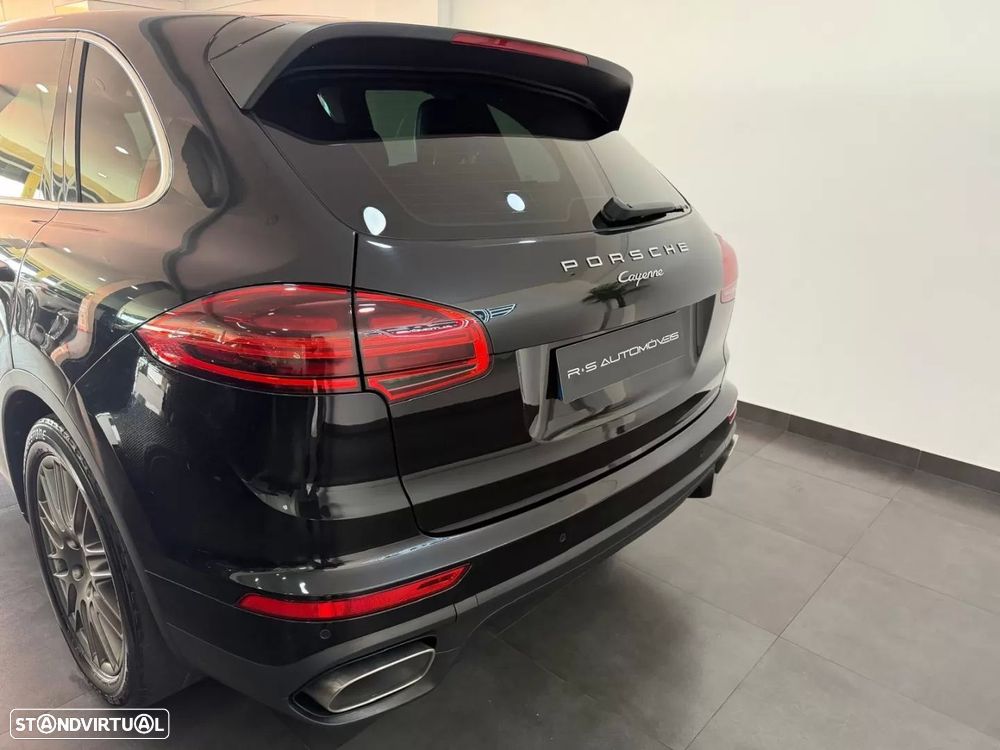 Porsche Cayenne Platinum Edition - 5