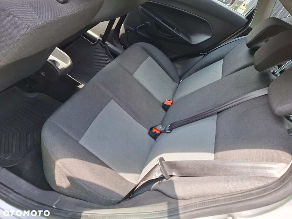 Ford Fiesta 1.25 Trend - 12