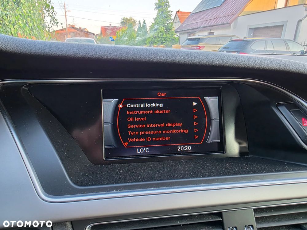 Audi A4 Limousine - 20