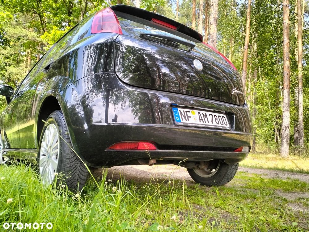 Fiat Punto 1.4 16V Dynamic - 18