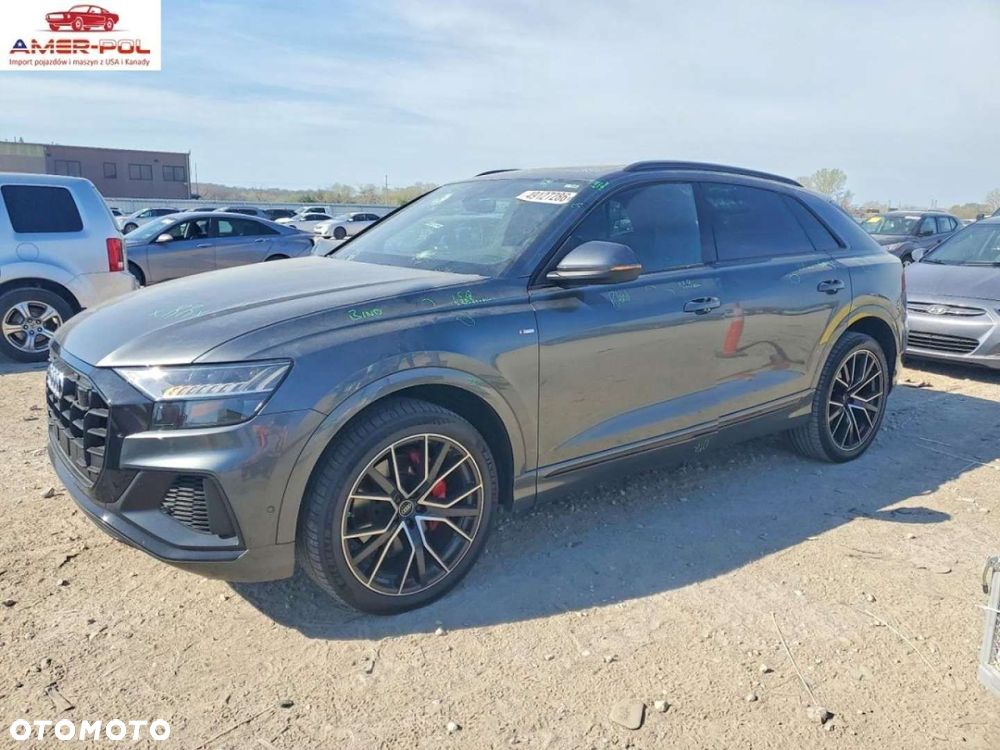 Audi Q8 - 1