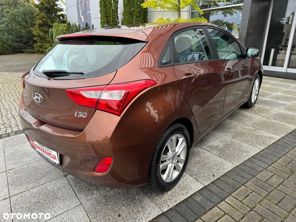 Hyundai i30 1.4 Fifa World Cup Edition - 21