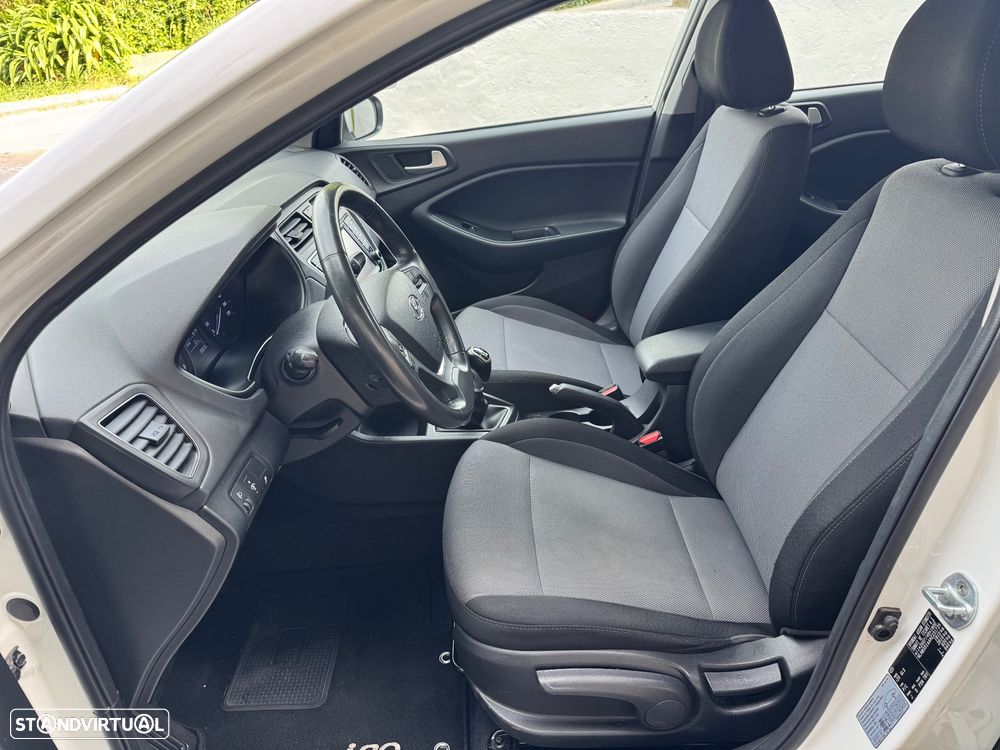 Hyundai i20 Active 1.0 T-GDi Blue Comfort Navi - 15