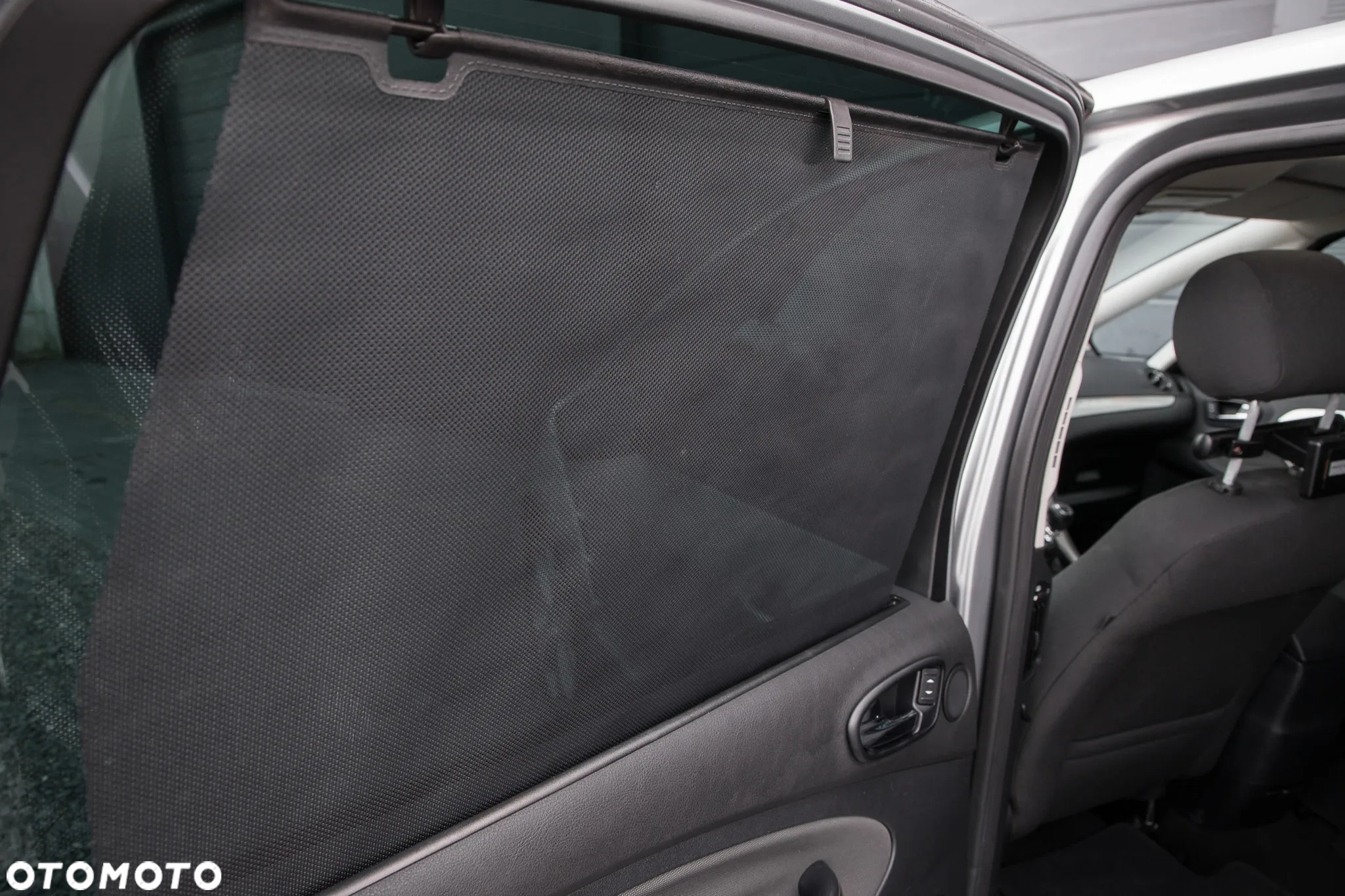 Ford S-Max - 25