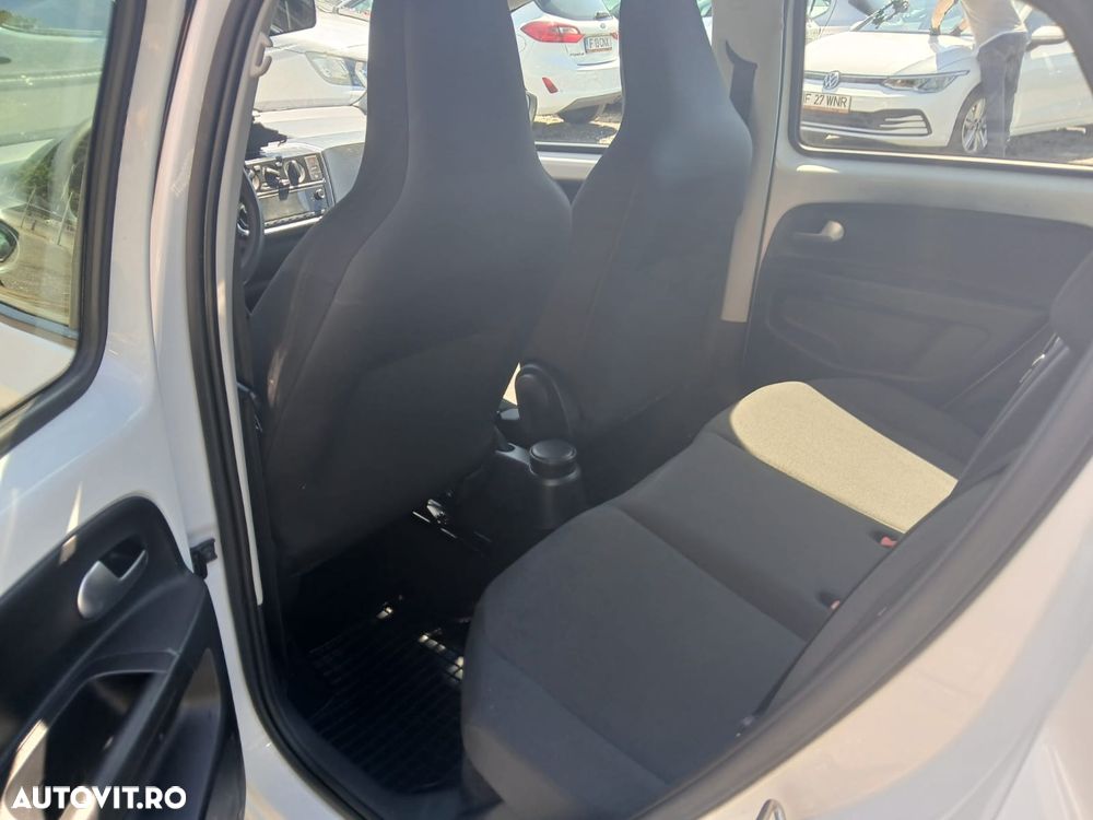 Volkswagen up! 1.0 MPI Move - 6