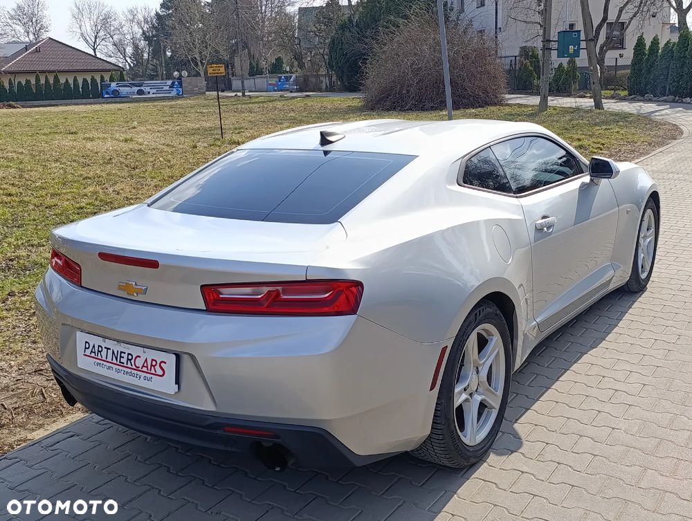 Chevrolet Camaro 2.0 - 5