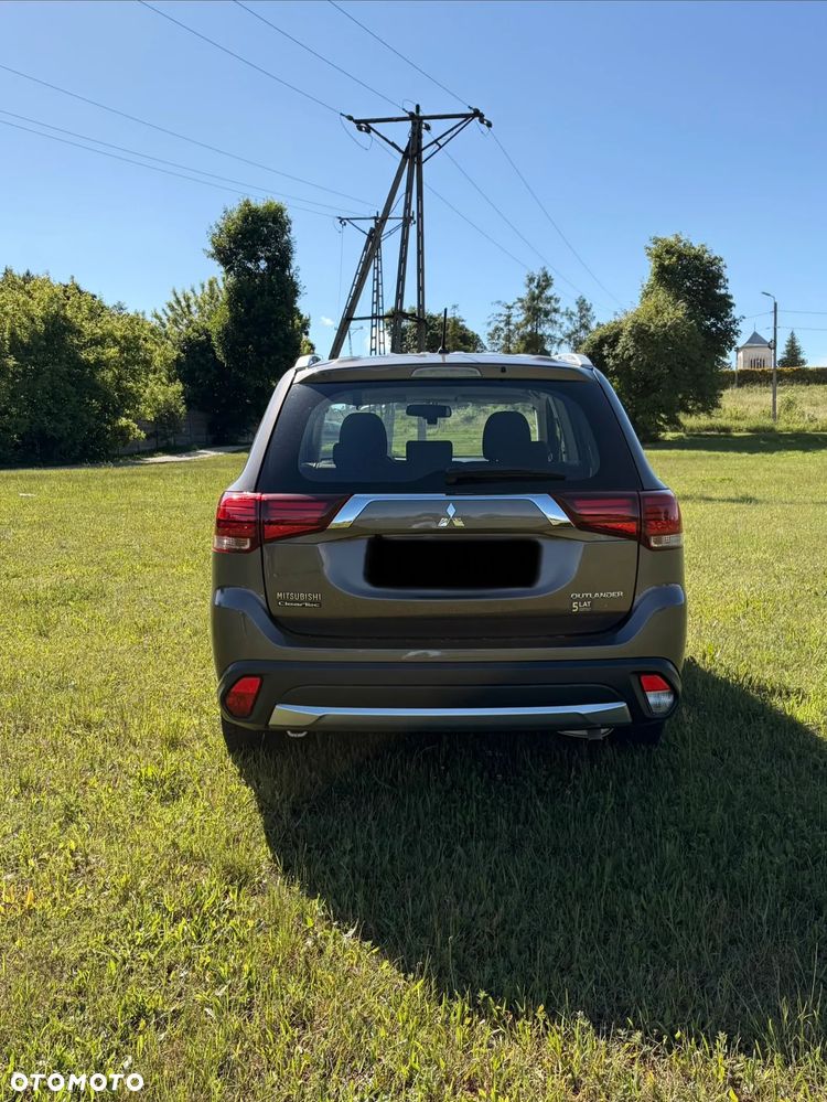 Mitsubishi Outlander 2.0 Intense 2WD - 5
