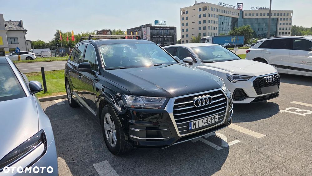 Audi Q7 - 1