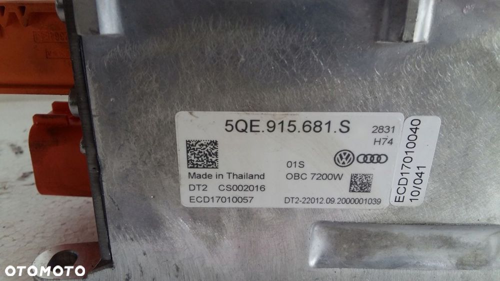 MODUŁ BATERII AUDI VOLKSWAGEN 5QE915681S 5QE915685G - 6