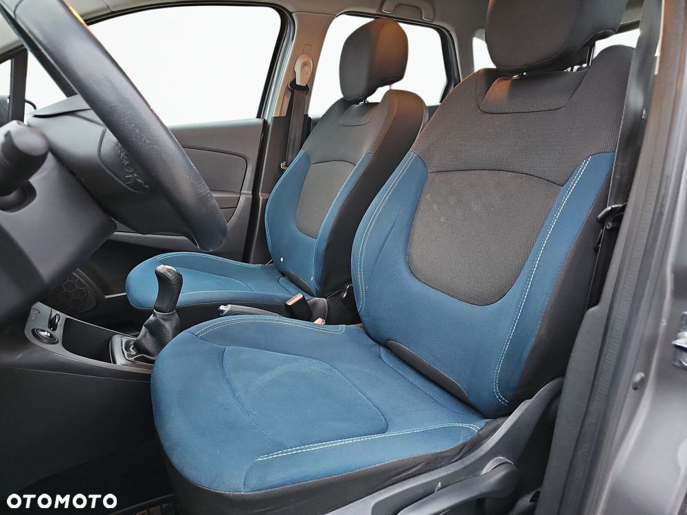 Renault Captur - 12