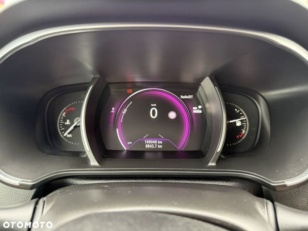Renault Megane - 25