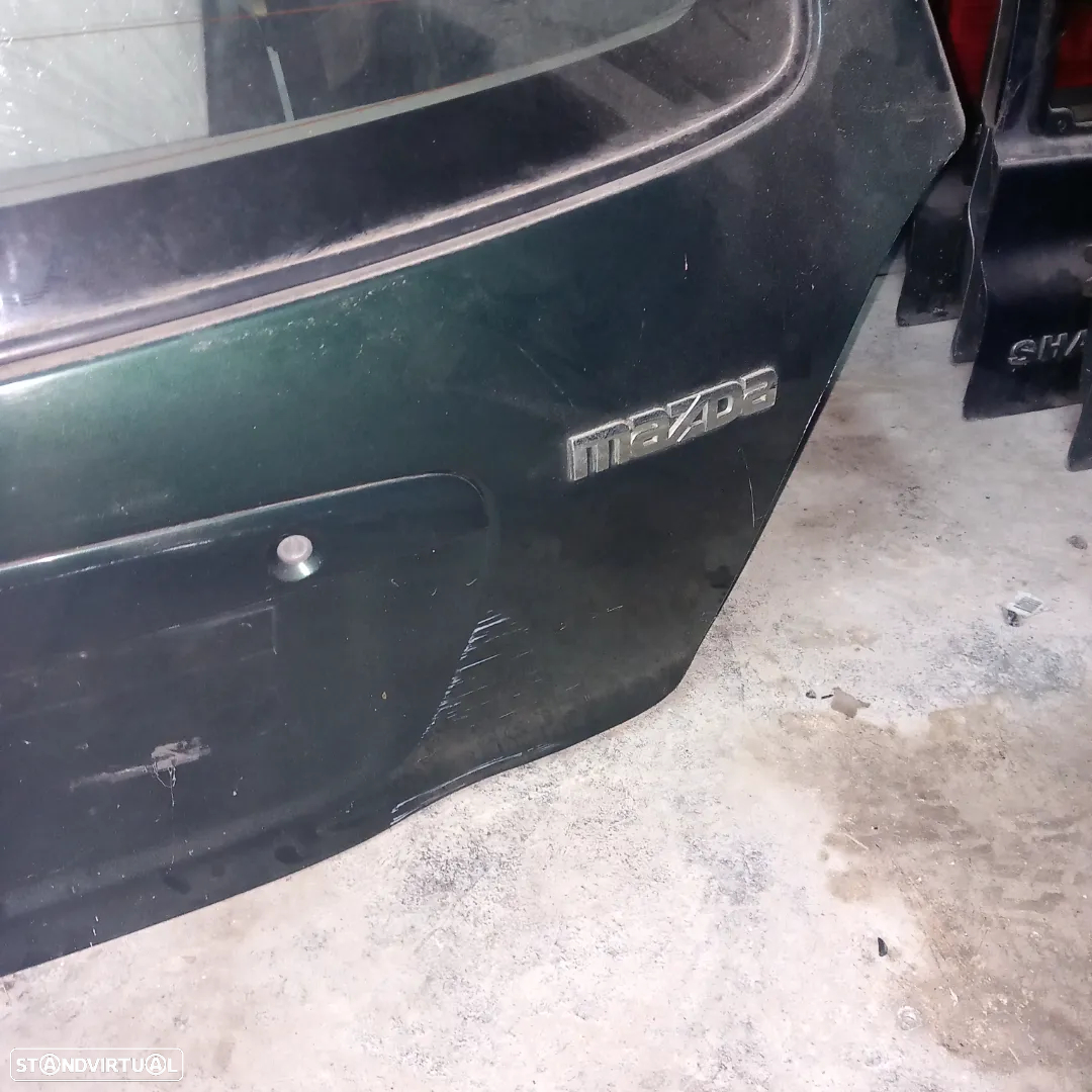 Mala completa mazda 323 f - 2