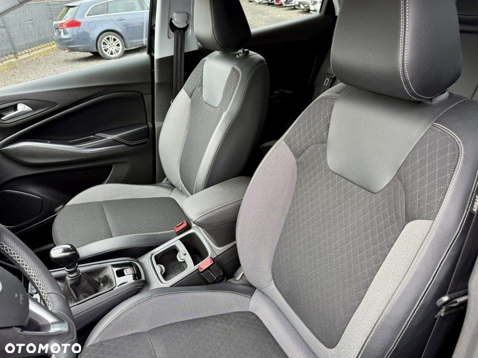 Opel Grandland X 1.2 Start/Stop INNOVATION - 20