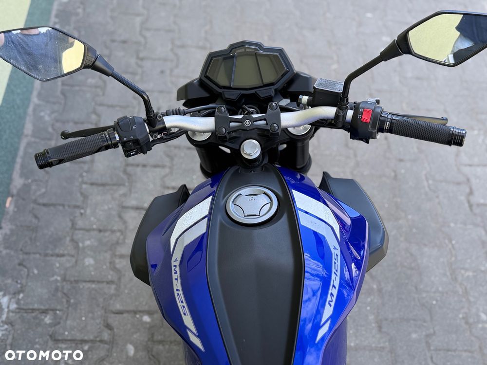 Yamaha MT - 16