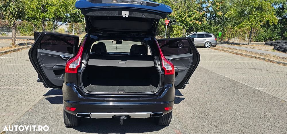 Volvo XC 60 D5AWD Summum - 6