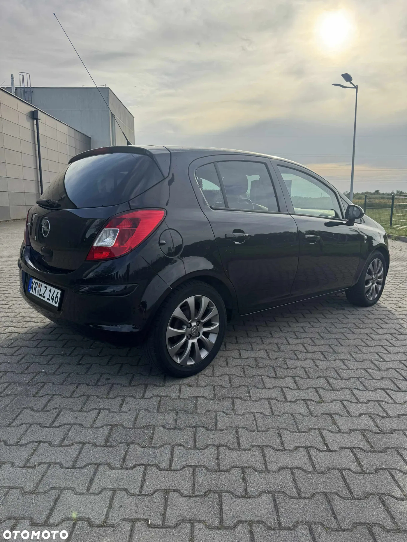 Opel Corsa 1.4 16V 111 - 4