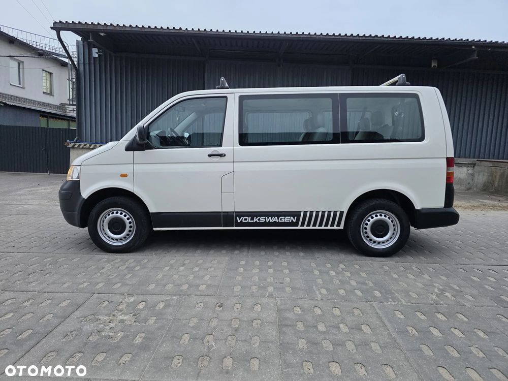 Volkswagen Transporter Shuttle L1 - 4