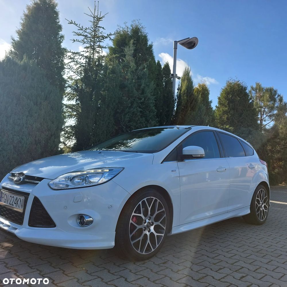 Ford Focus - 11