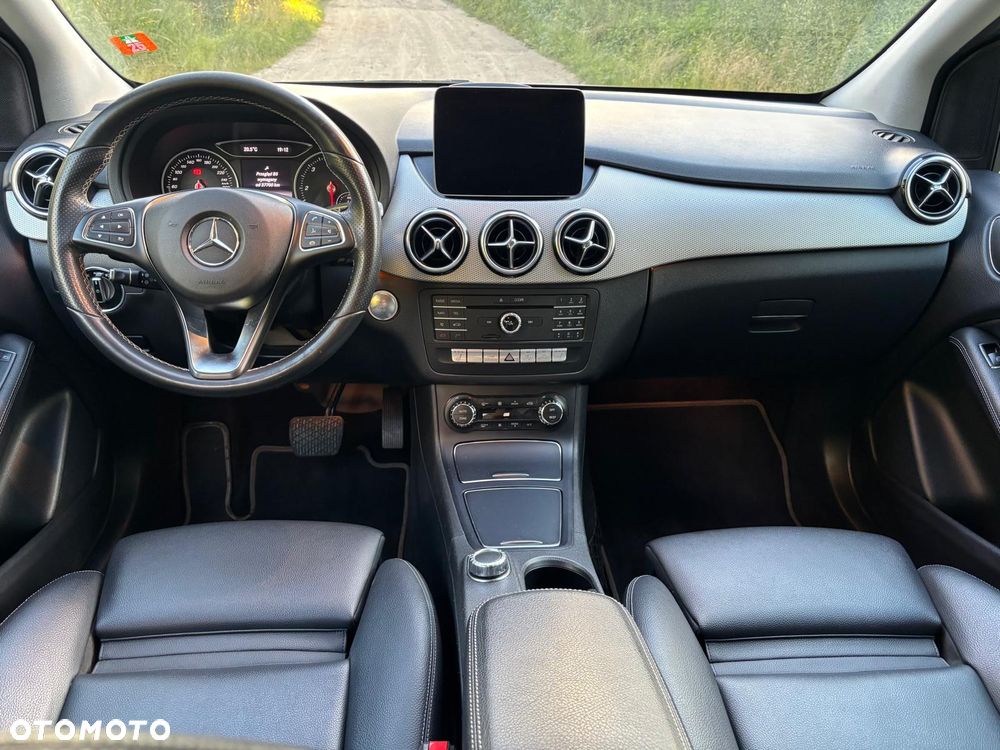 Mercedes-Benz Klasa B 180 (CDI) d 7G-DCT AMG Line - 12