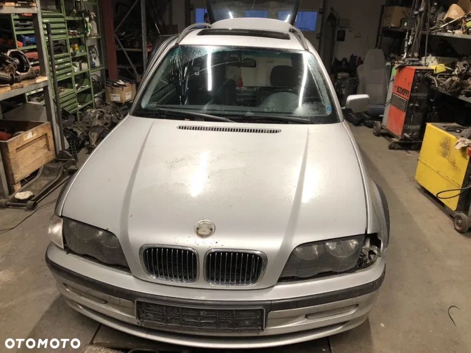 Lampa lewa tylna BMW e46 touring - 3