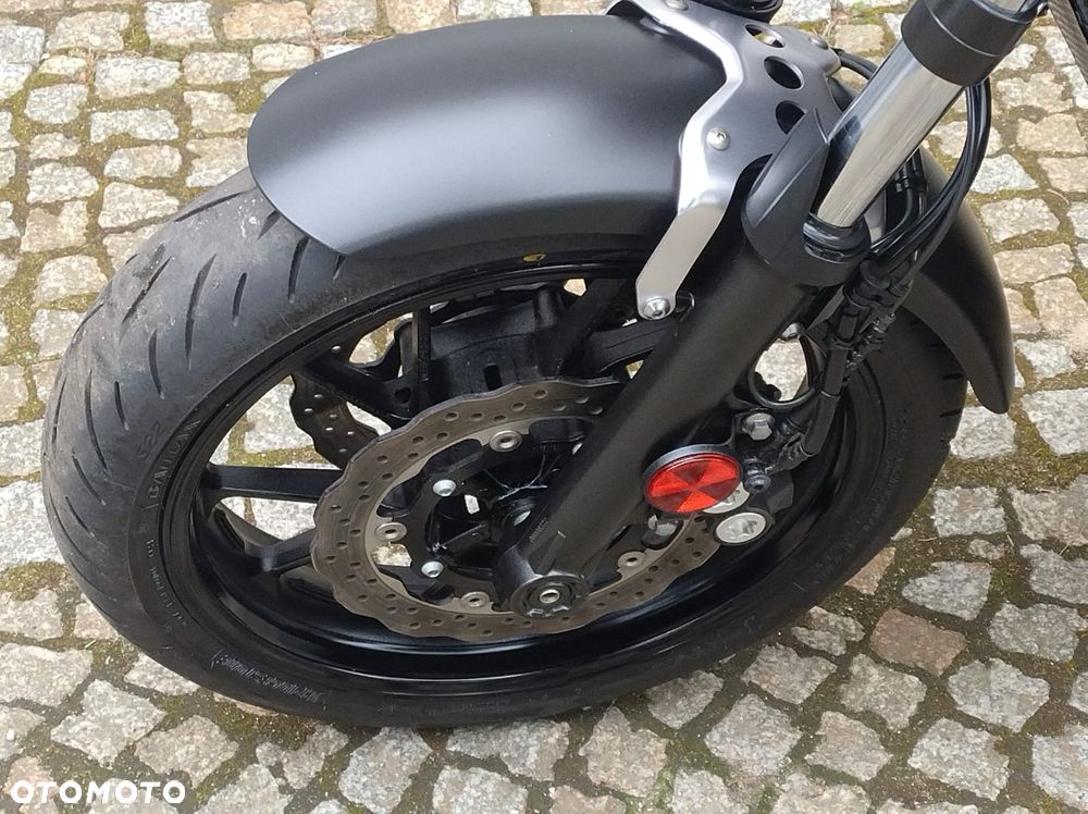 Yamaha XSR - 22