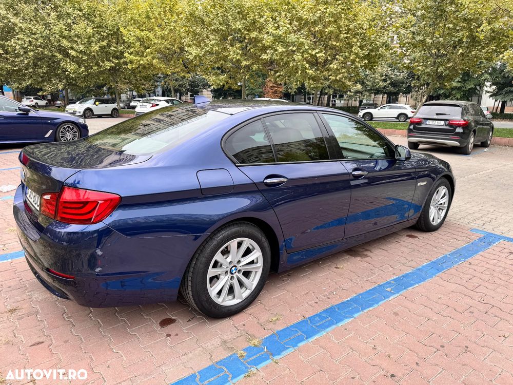 BMW 5 Series 2011 photo 3