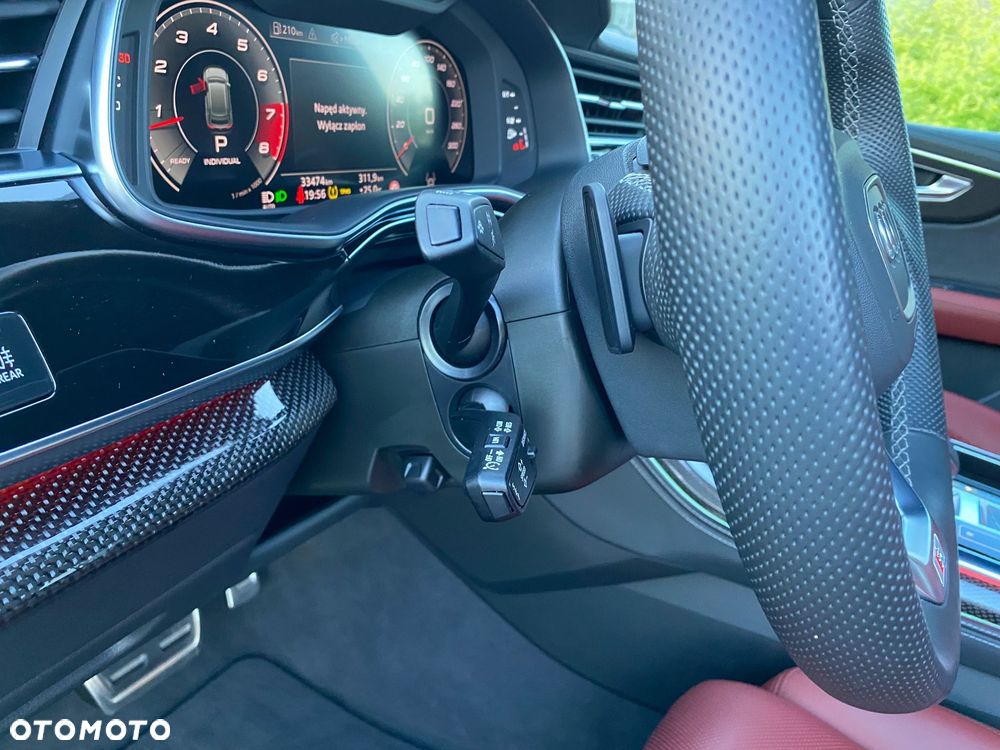 Audi SQ8 - 32