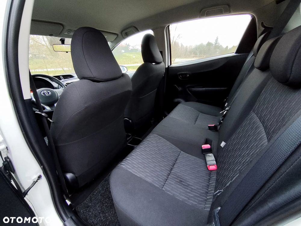 Toyota Yaris 1.33 Sol - 14