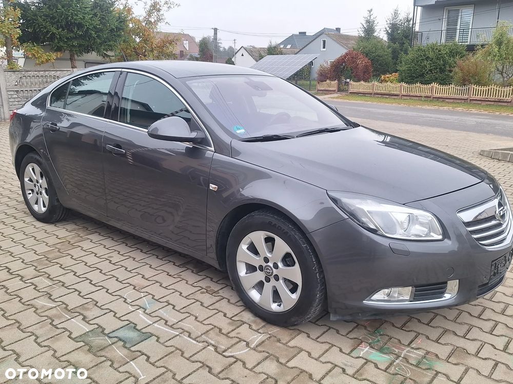 Opel Insignia - 16