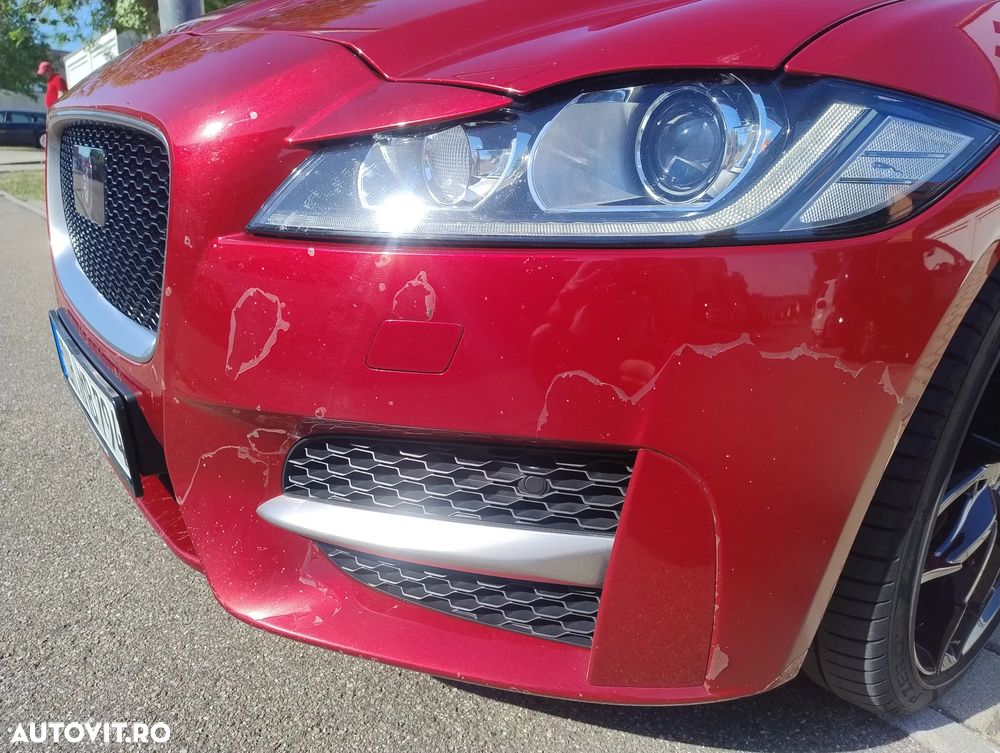 Jaguar XF 30d RWD R-Sport - 13