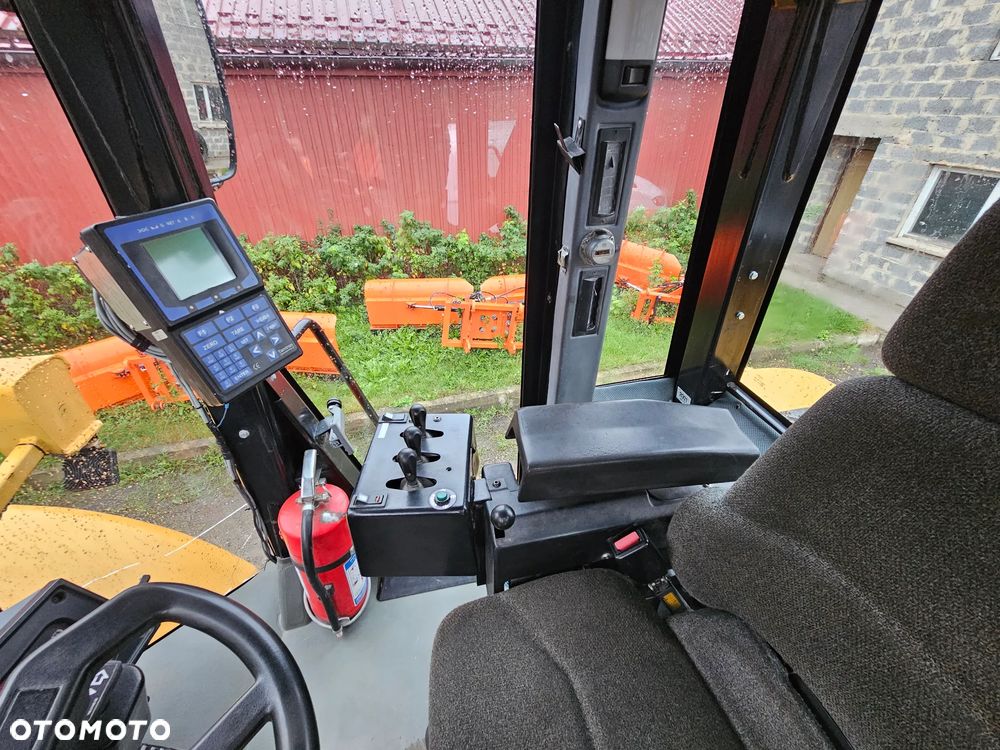 Caterpillar 962G - 12