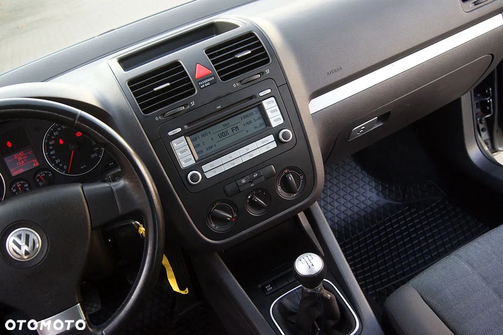 Volkswagen Golf 1.9 TDI Tour - 30