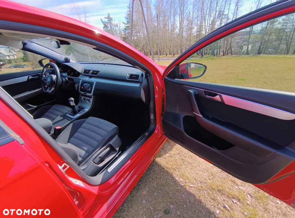 Volkswagen Passat 2.0 TSI Comfortline - 12