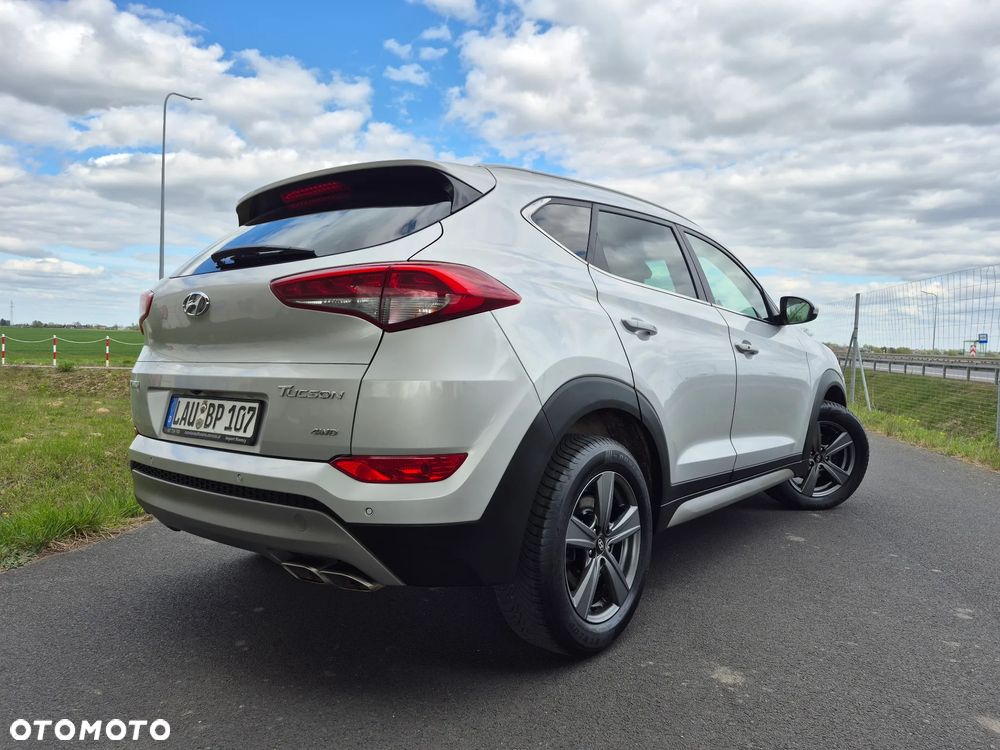 Hyundai Tucson - 4