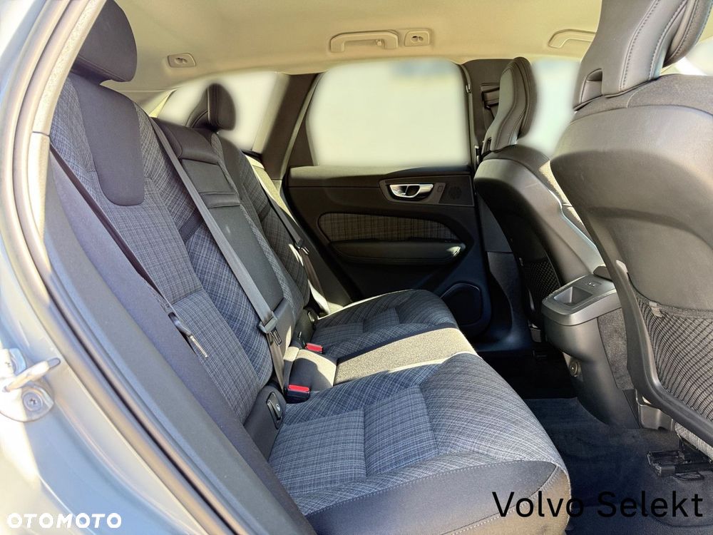 Volvo XC 60 - 30