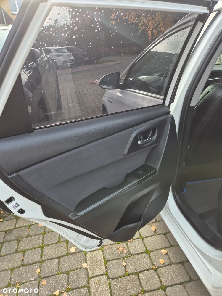 Toyota Auris Hybrid 135 Comfort - 1