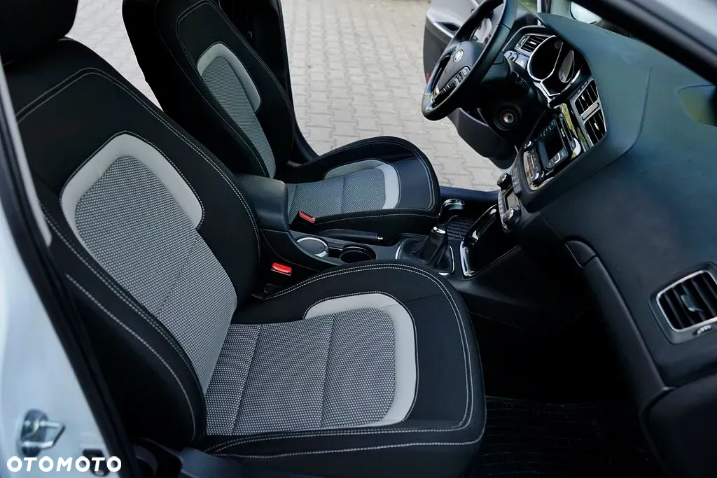Kia Ceed - 19