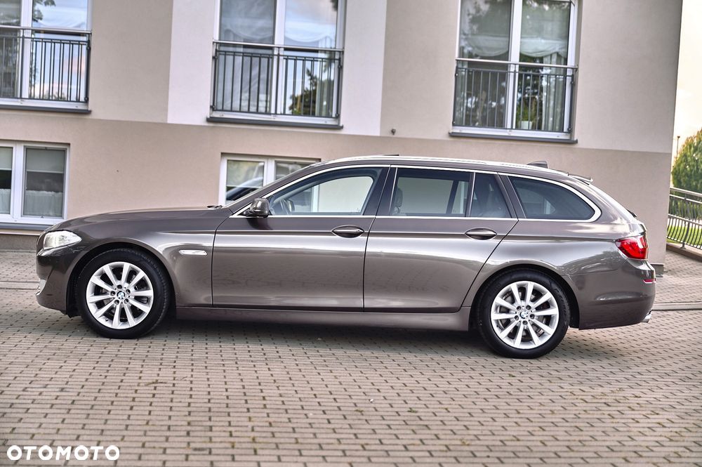 BMW Seria 5 520d - 13