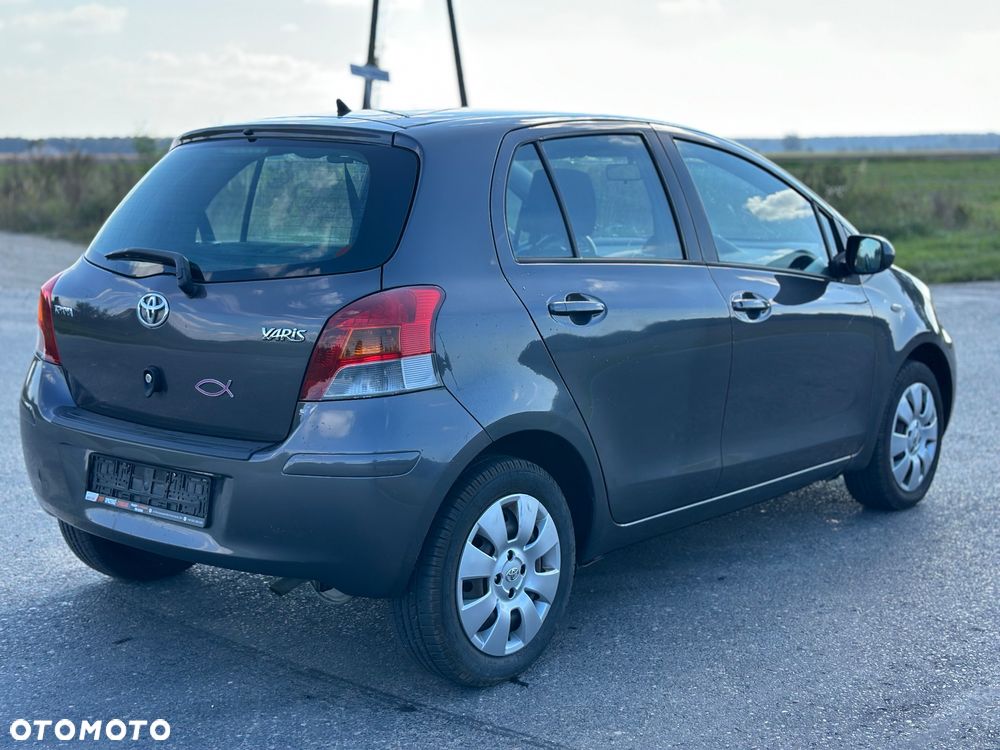 Toyota Yaris 1.0 Active - 4