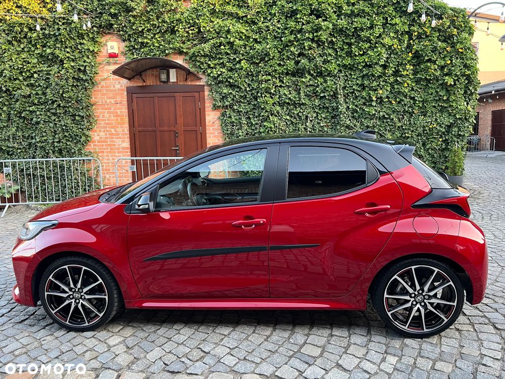 Toyota Yaris Hybrid 1.5 VVT-i GR SPORT - 8