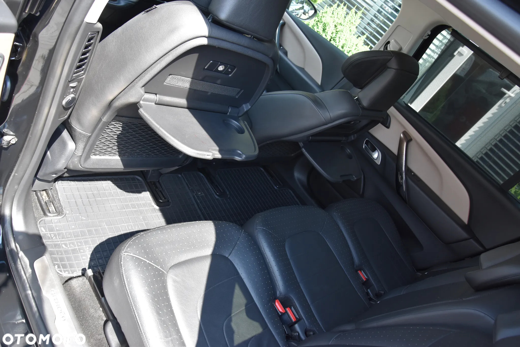 Citroën C4 Grand Picasso BlueHDi 150 EAT6 Exclusive - 20
