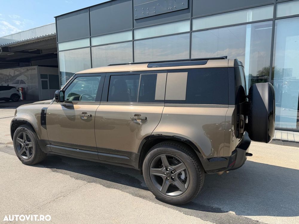Land Rover Defender 110 3.0D 250 MHEV Hard Top X-Dynamic SE - 9