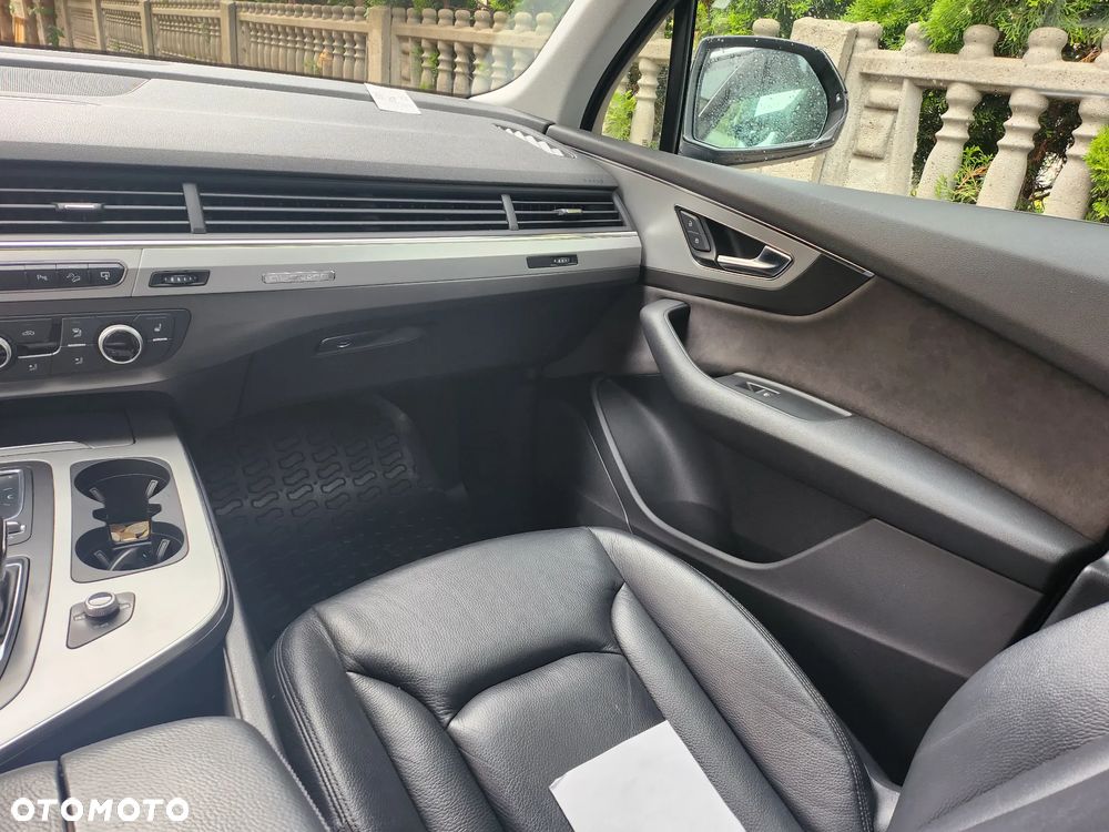 Audi Q7 3.0 TDI ultra Quattro Tiptronic - 10