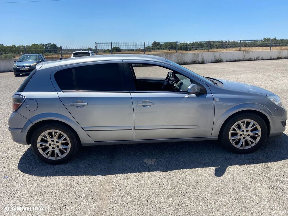 Opel Astra 1.7 CDTI Edition - 2