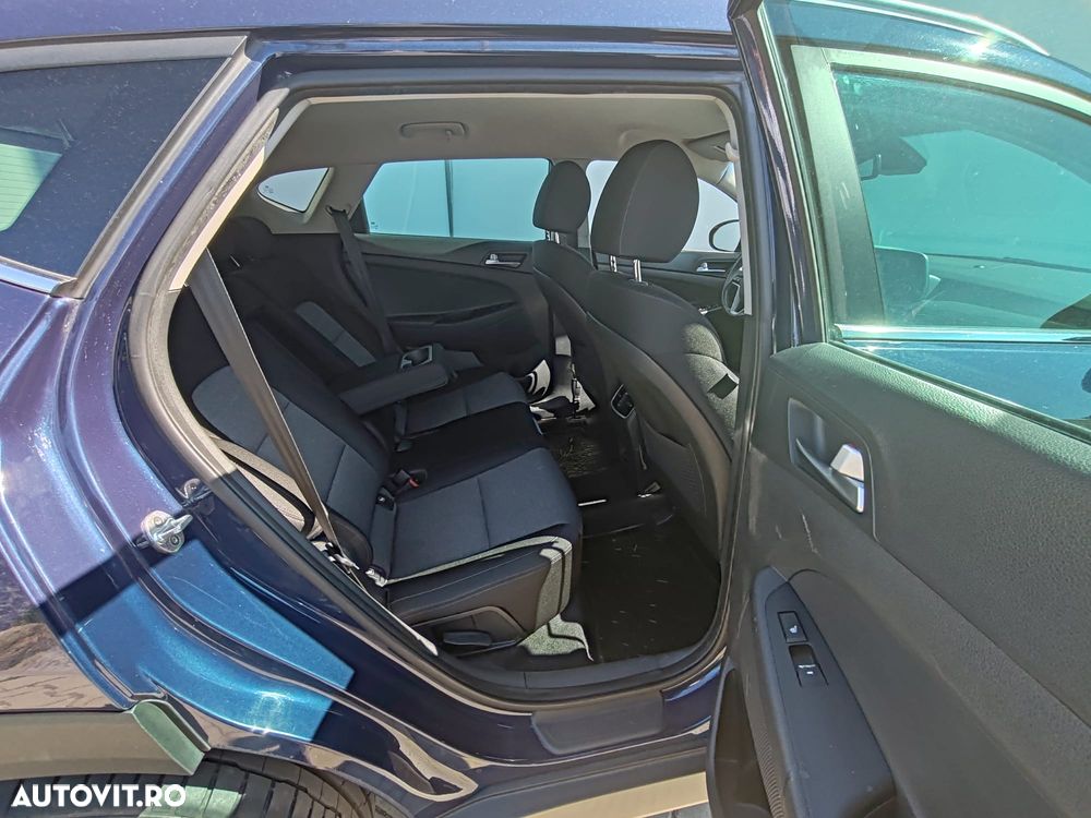 Hyundai Tucson 1.6 T-GDi 4WD 7DCT Luxury - 8