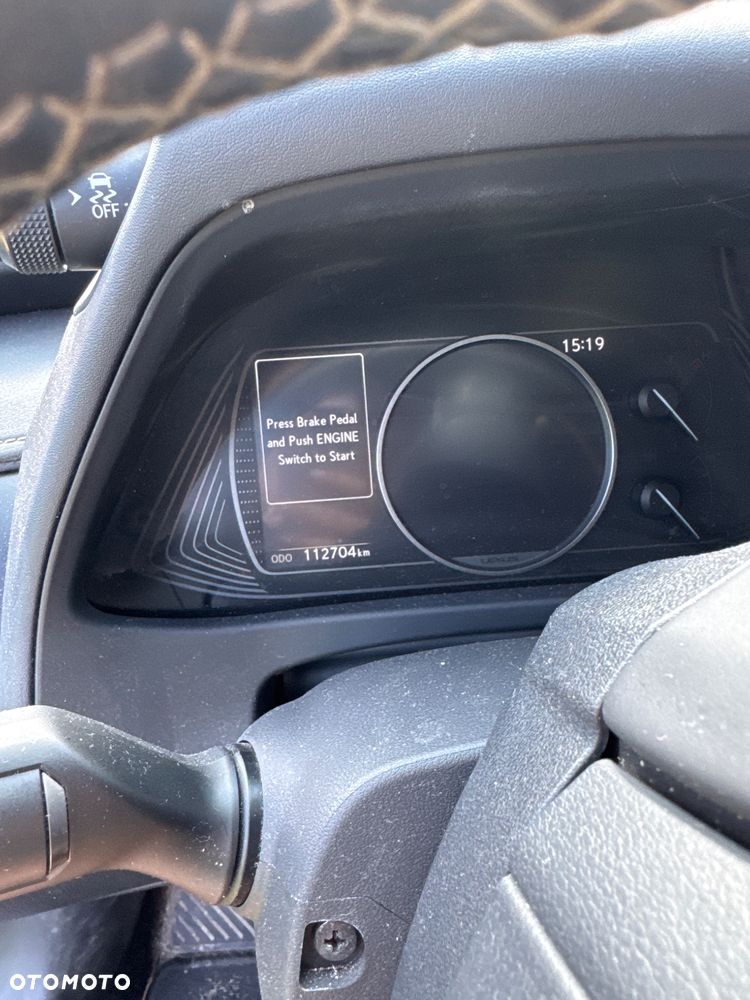 Lexus UX - 5